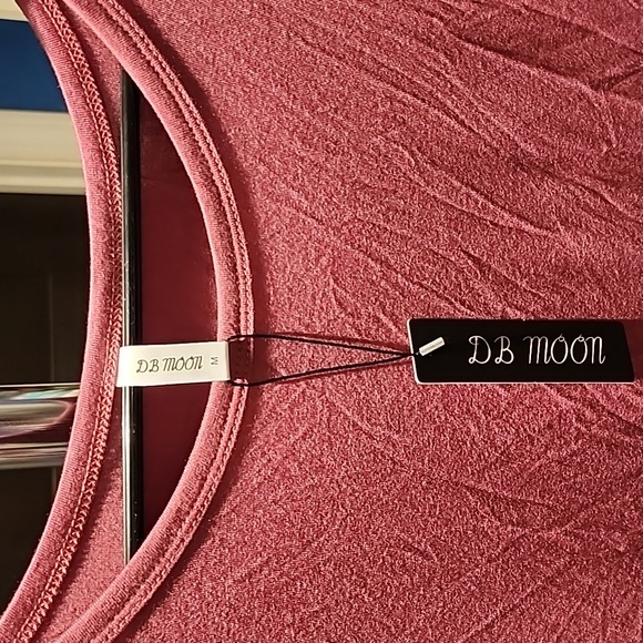 Dress - Picture 5 of 5